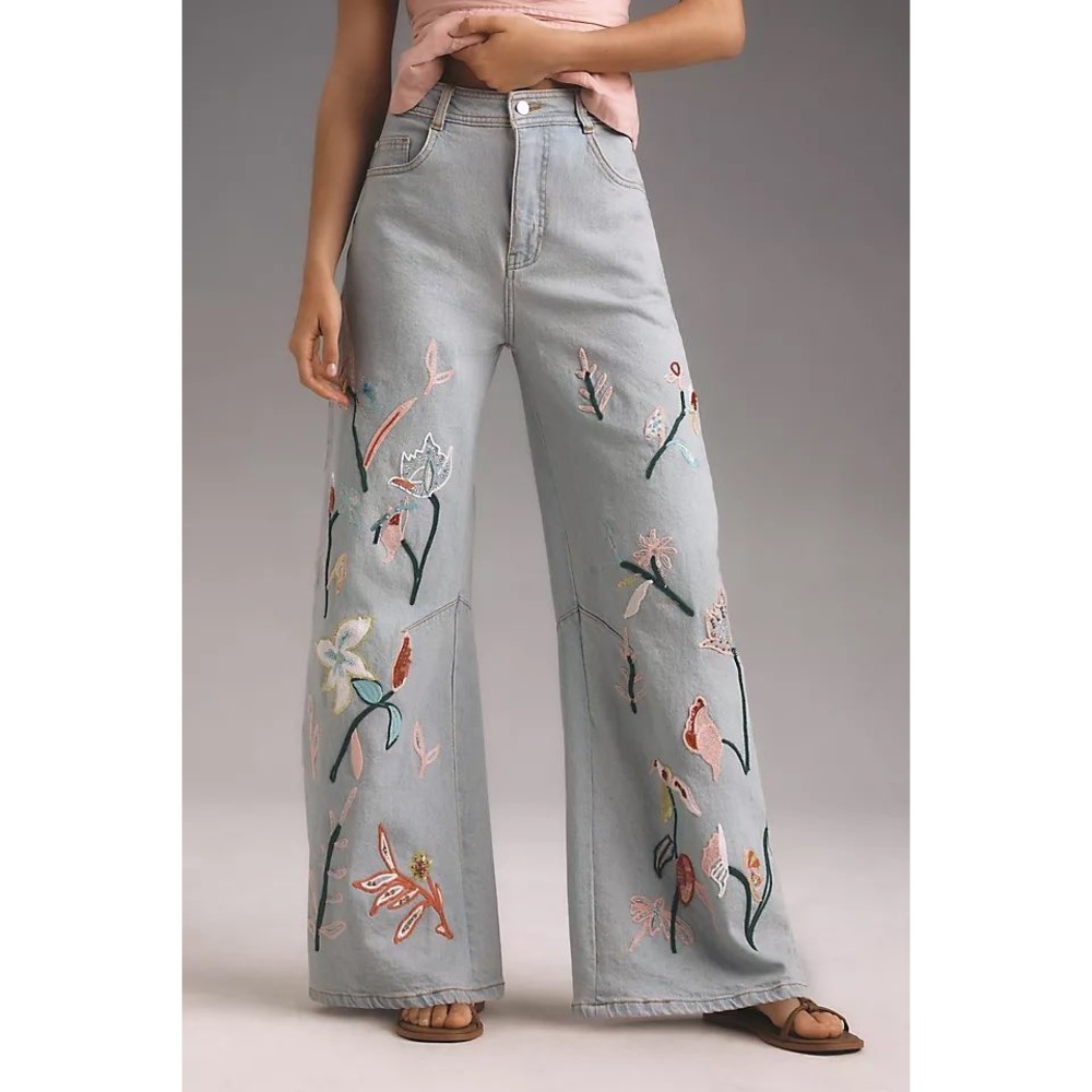 Pilcro Embroidered Bowed Slouch High-Rise Jeans Petite 29P Light Wash Floral